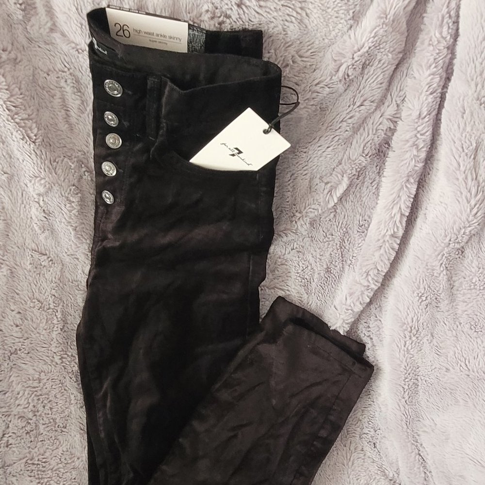 7 Jeans: Black Velvet Skinny's! High Wasted. Size 26. Brand New with Tags. - Picture 5 of 5